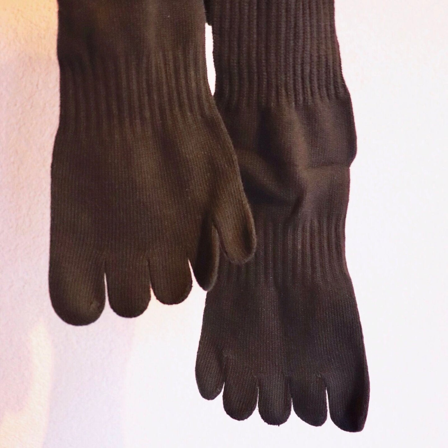 gtsalpina long five-toe yoga socks in night shadow blue, breathable and suitable for pilates and daily indoor wear